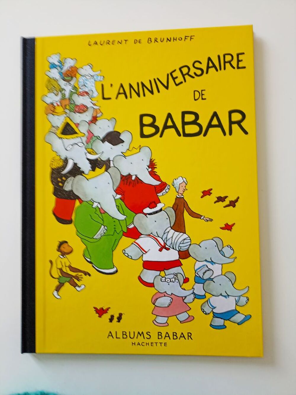 22 BD Babar collection Hachette 1992 37X27 cm Livres et BD