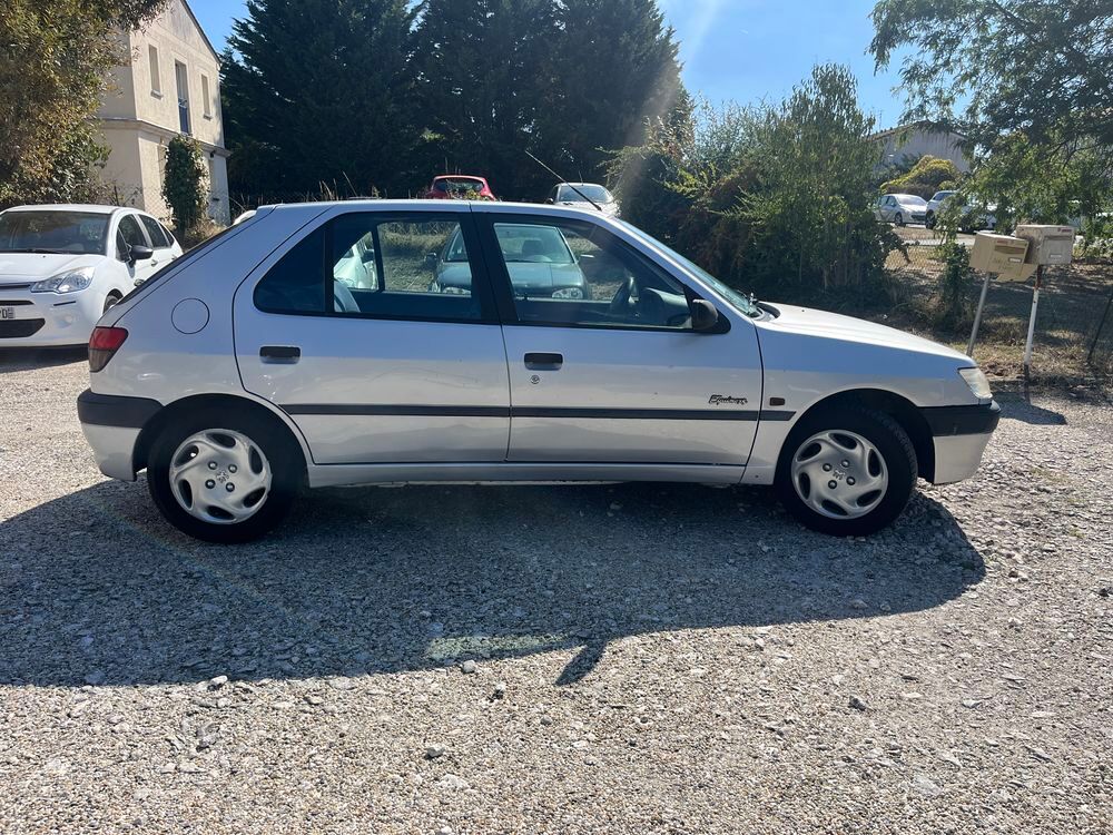 306 1.9 D Equinoxe 1999 occasion 33530 Bassens