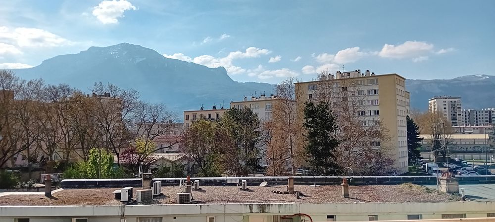 Vente Appartement Appartement T 2 - 45 m2 Grenoble