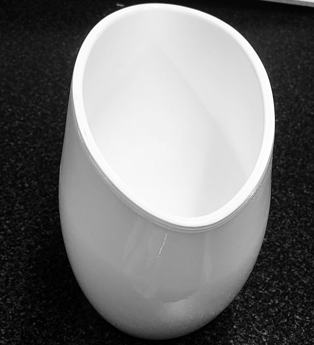 Beau vase ouverture large pour fleurs Décoration