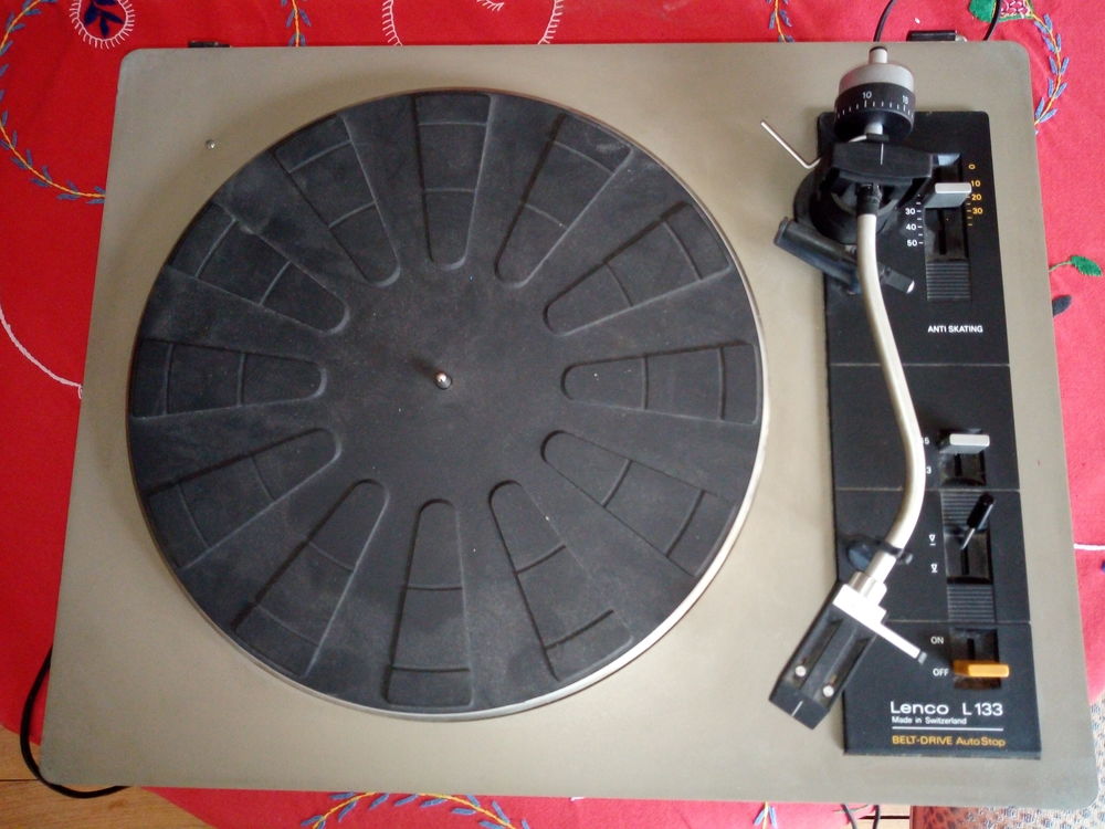 Tourne disque vinyle Lenco L133 Audio et hifi