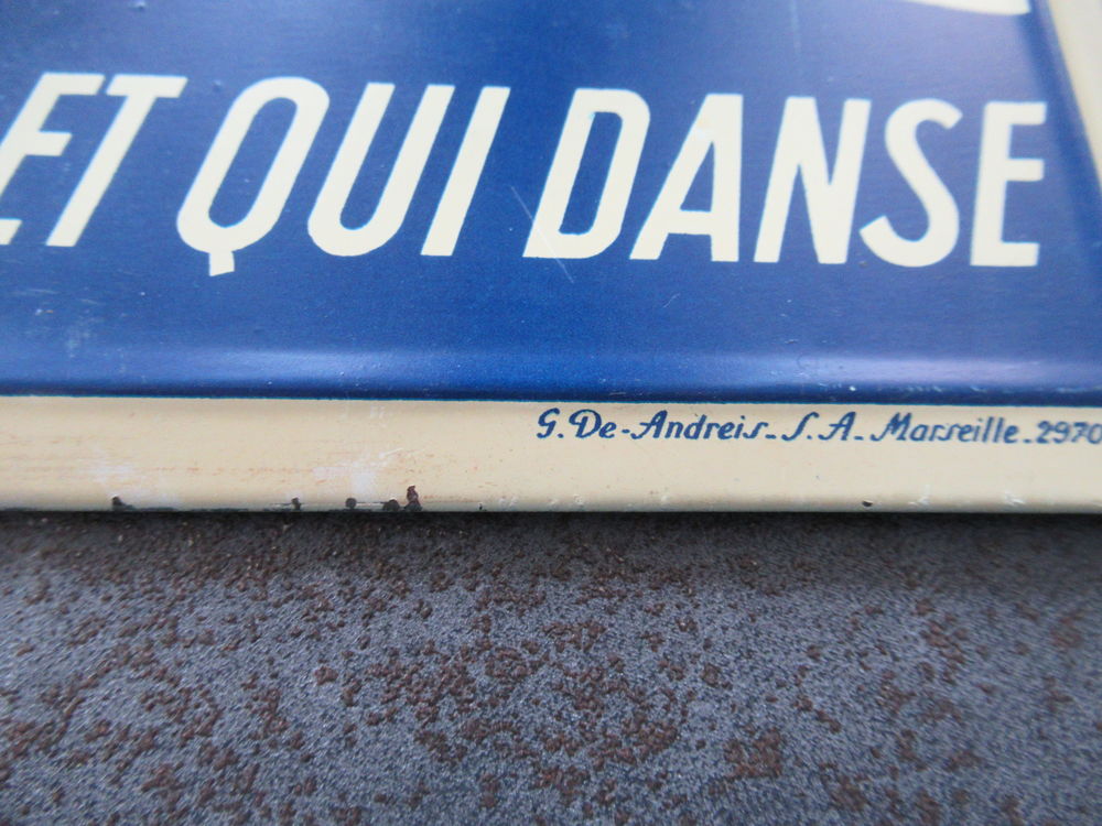 Plaque &eacute;maill&eacute;e ancienne Buvez Vittelloise 