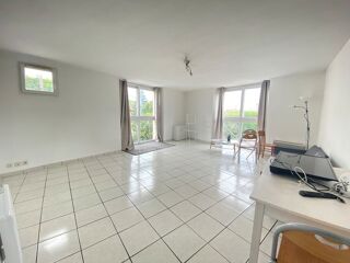  Appartement à louer 3 pièces 71 m²