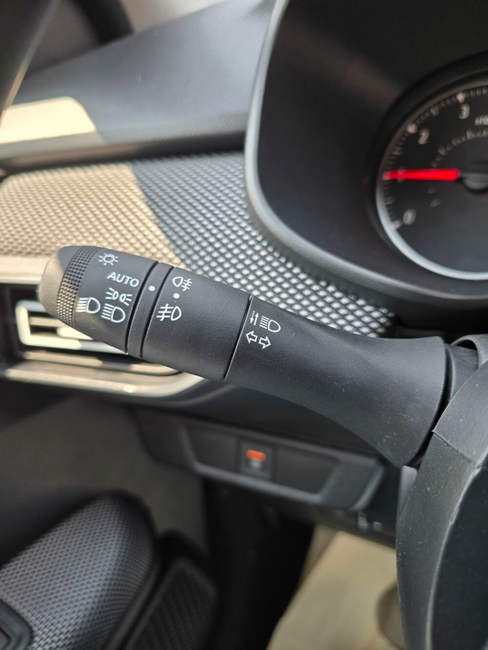 Sandero SCe 65 GSR2 Expression 2025 occasion 91410 Dourdan