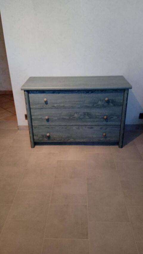 COMMODE 40 Montanay (69)
