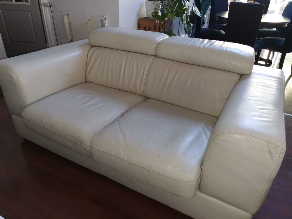 Canap&eacute; cuir Beige Meubles