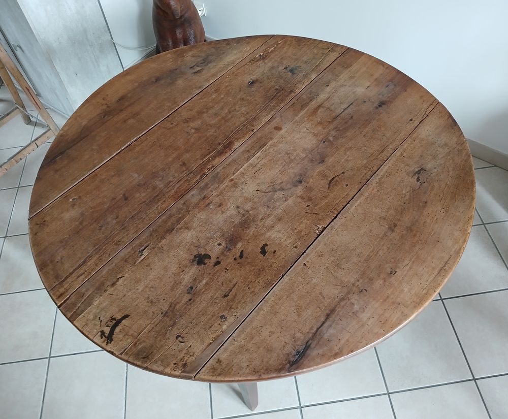 TABLE RONDE ANCIENNE VINTAGE Meubles