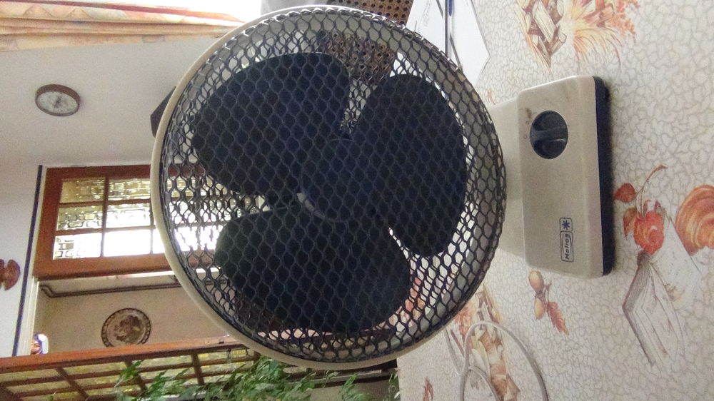 VENTILATEUR SUR SUPPORT Electroménager