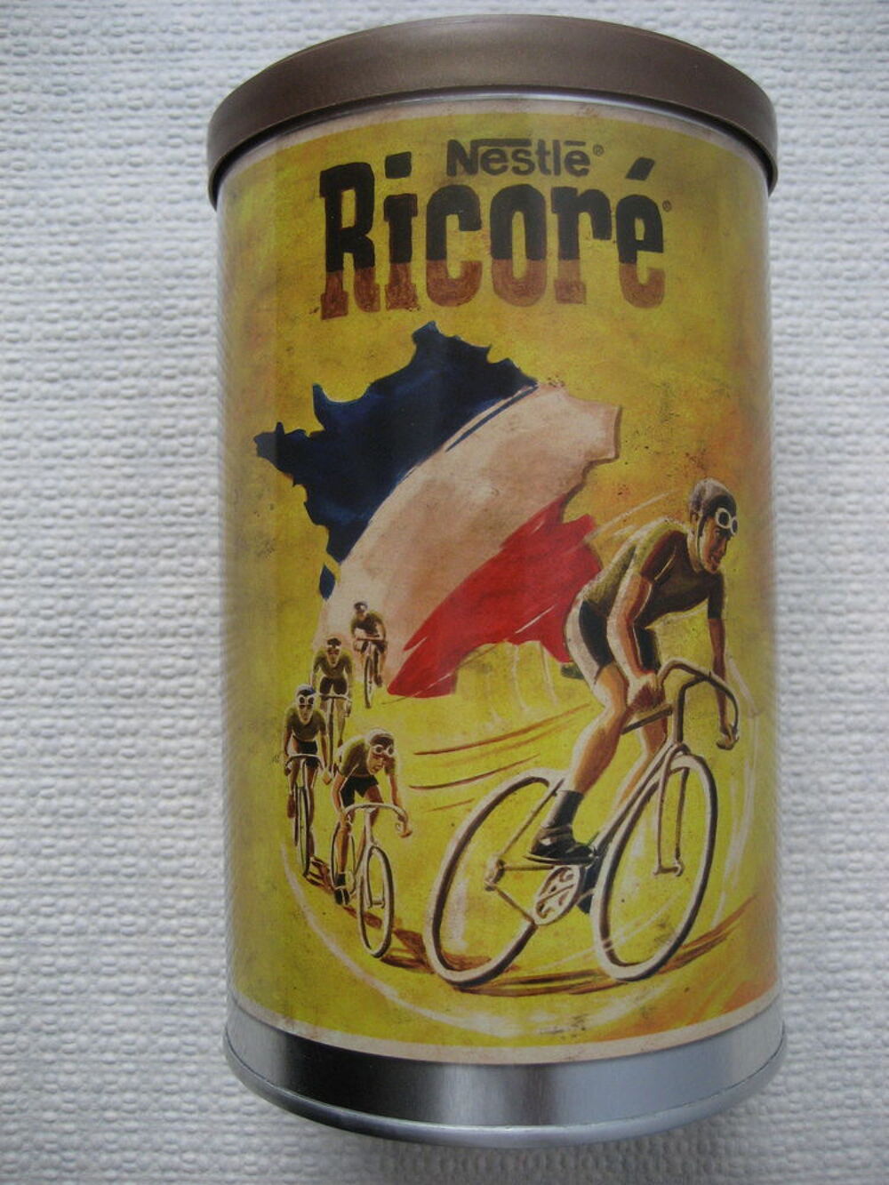 Boite m&eacute;tal &quot; RICORE &quot; collector, Tour de France,2011,neuve 