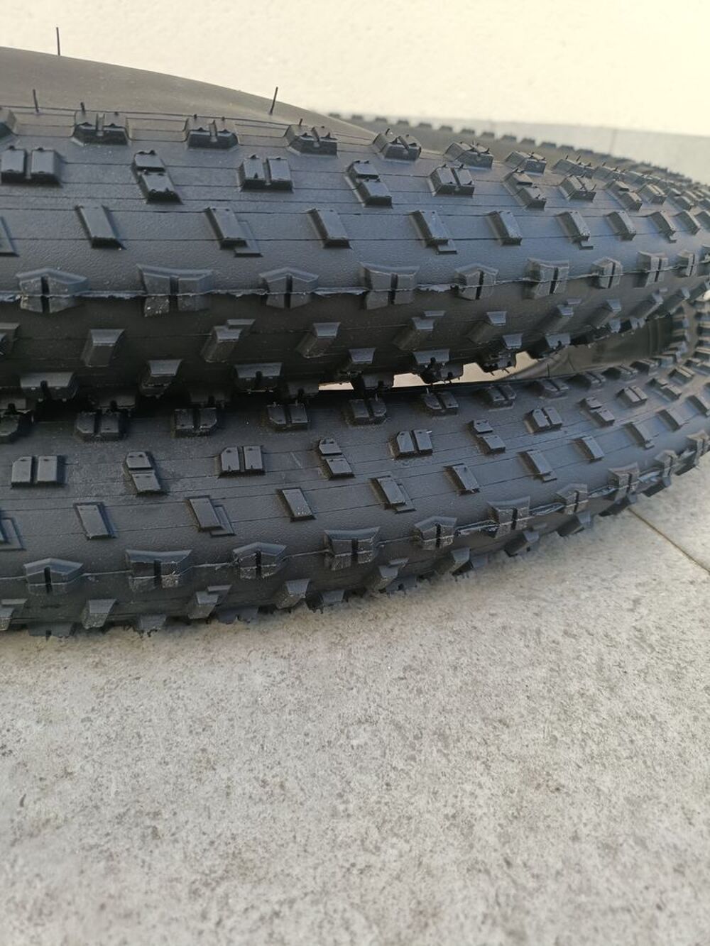  Lot de 2 Chaoyang Pneu de VTT Big Daddy 26x4 neuf
Vélos