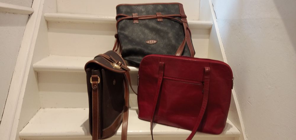 LOT de 4 sacs &agrave; main Maroquinerie