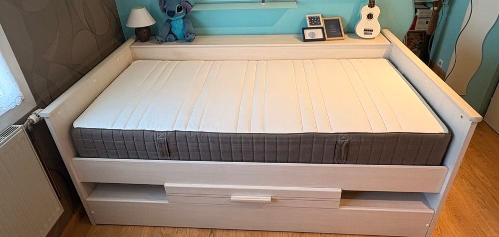 Lit compact GAMI Montana + matelas IKEA 90x190 Meubles