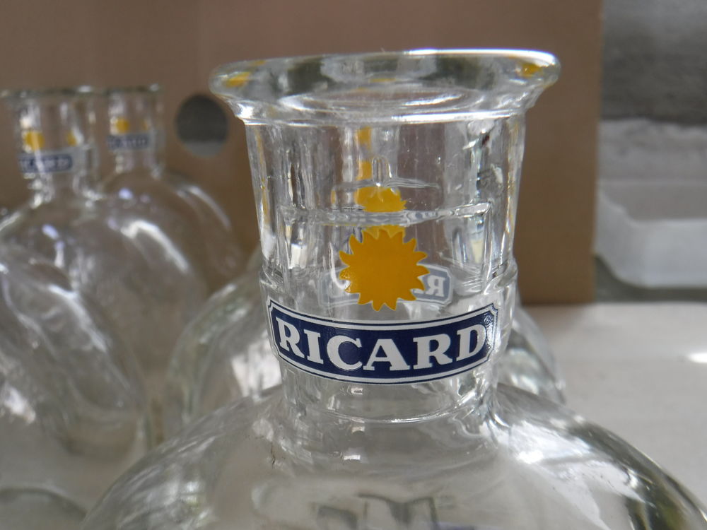 Lot de Bouteilles &agrave; eau "Ricard" 