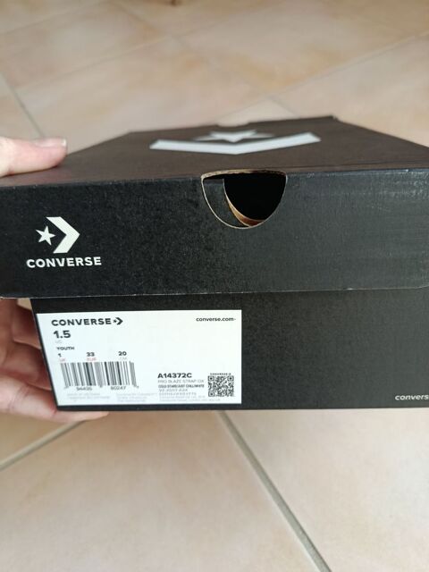 Chaussures Converse enfant neuves sans �tiquette  20 Dijon (21)