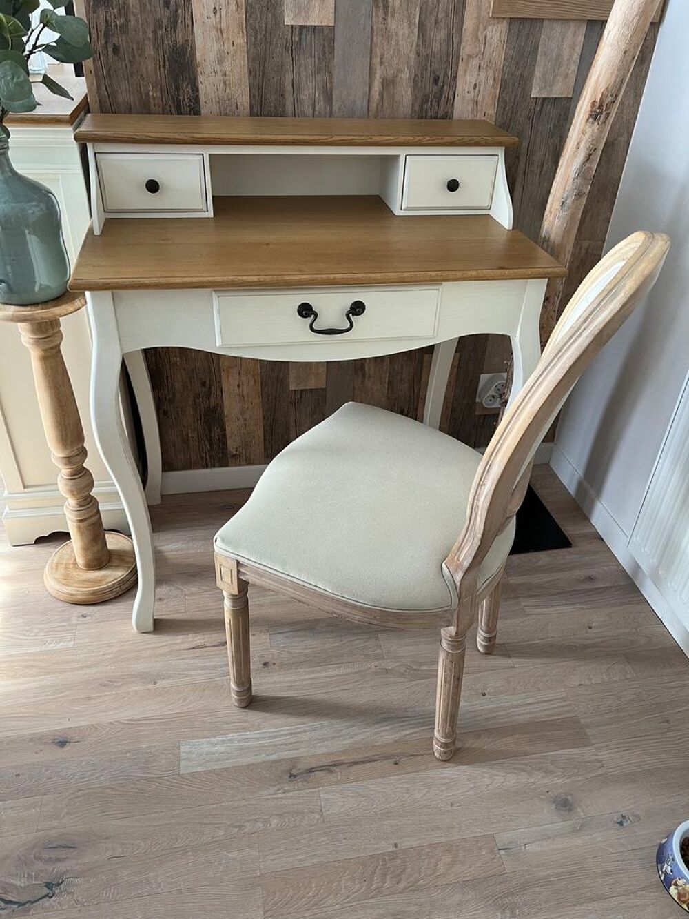 Bureau et chaise medaillon Meubles
