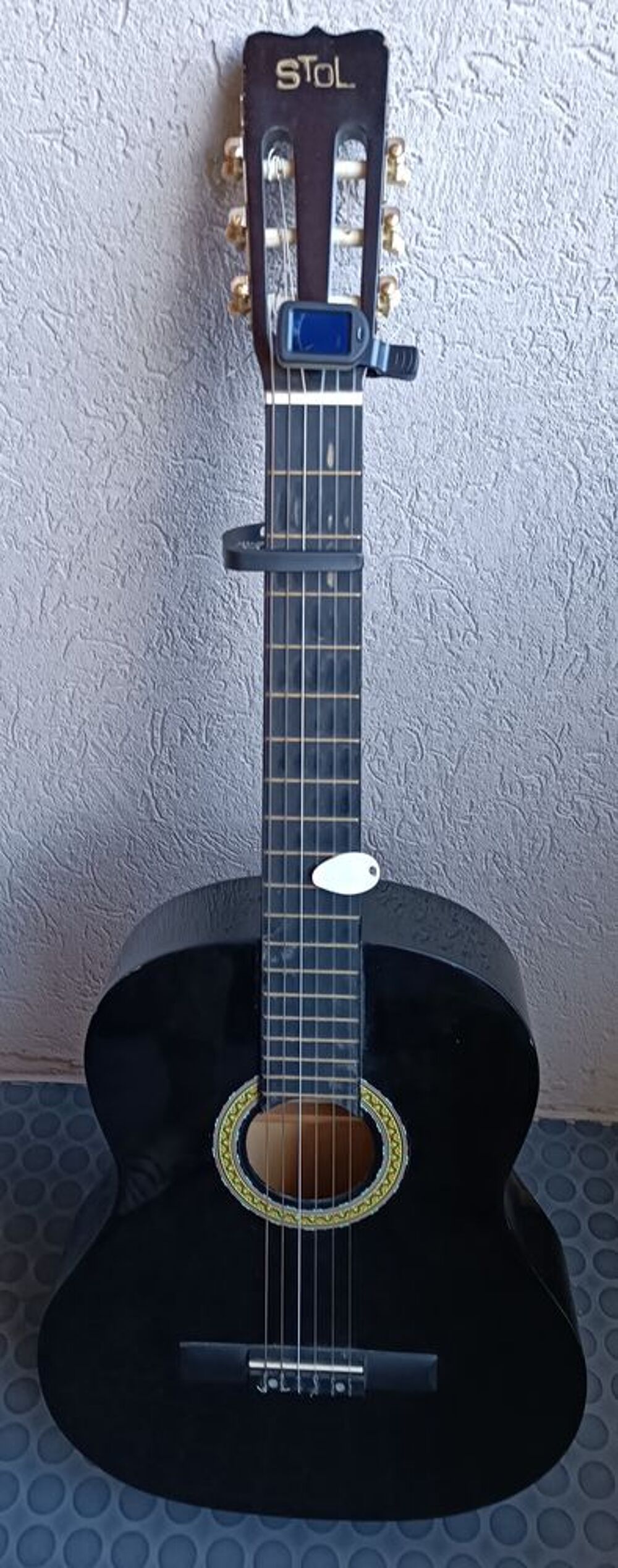 GUITARE CLASSIQUE *STOL*, MODEL 5107, MADE IN P.R.C. Instruments de musique