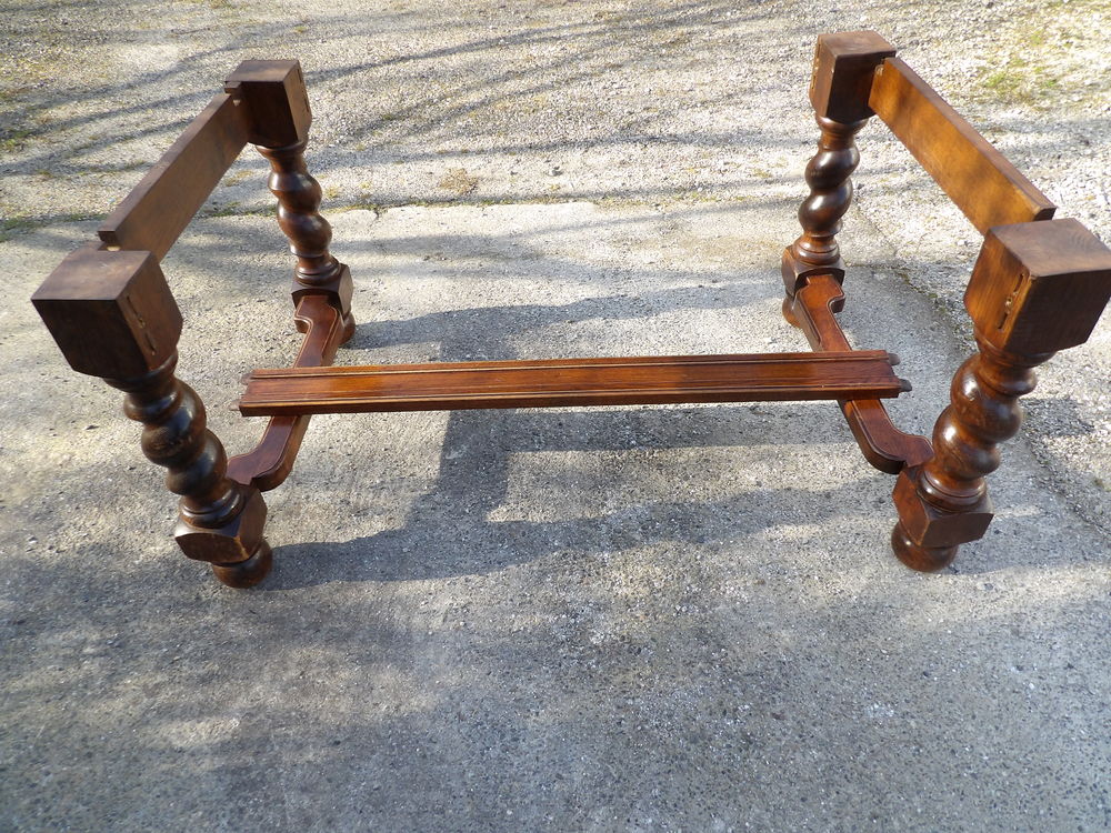 pour TABLE MONASTERE en CHENE MASSIF chevalet Meubles