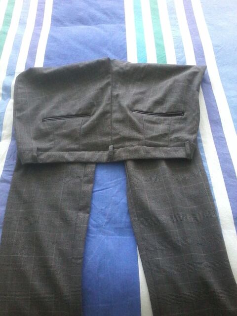 Pantalon classique  a la mode neuf kiabi 15 Tourcoing (59)