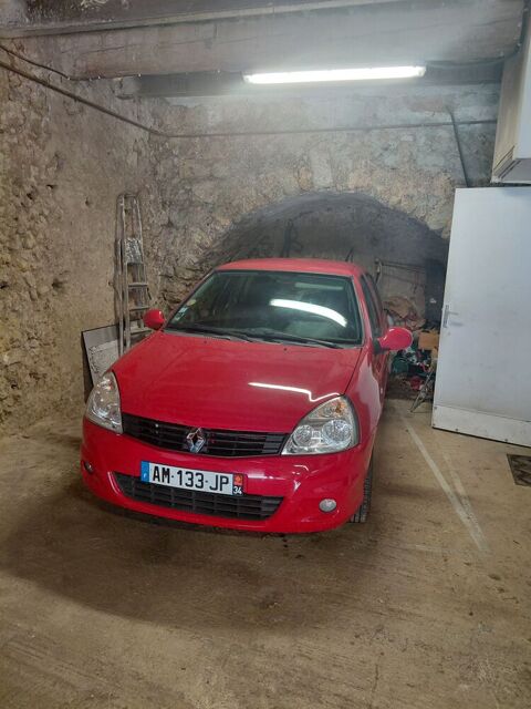 Renault Clio II Clio 1.5 dCi 65 eco2 Campus.Com 2010 occasion Murviel-l&egrave;s-B&eacute;ziers 34490