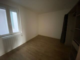  Appartement à louer 3 pièces 58 m²