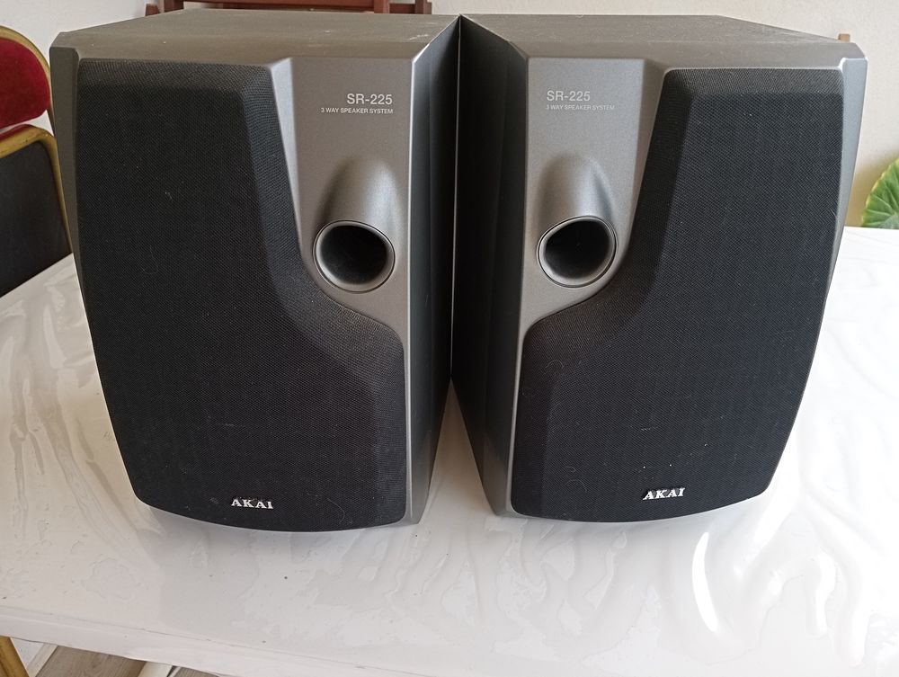 Enceintes HIFI AKAI Audio et hifi