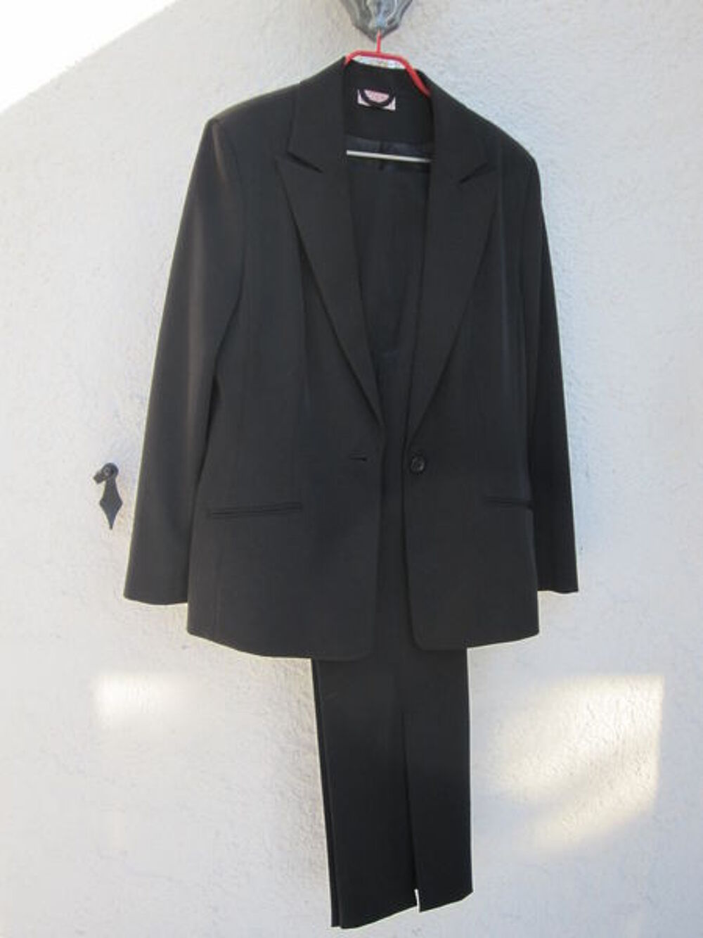 ENSEMBLE SOIREE VESTE/PANTALON Vêtements