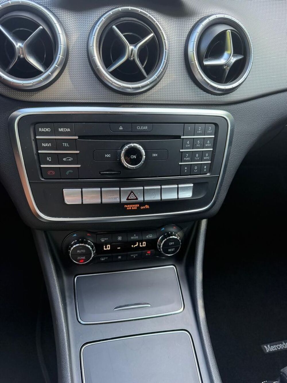Classe CLA Shooting Brake 180 d Launch Edition 2017 occasion 86000 Poitiers