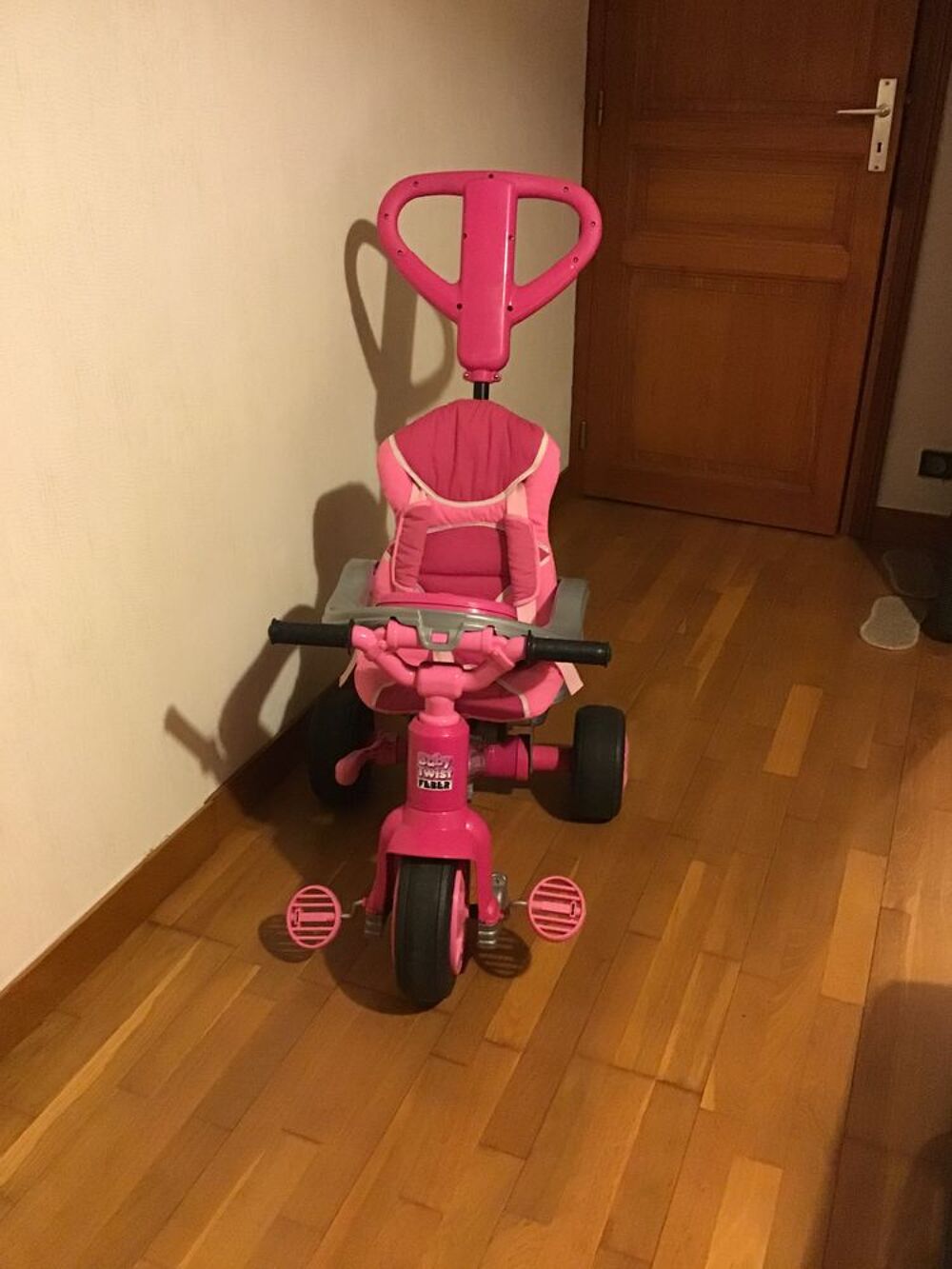 Tricycle &eacute;volutif baby twist Puériculture