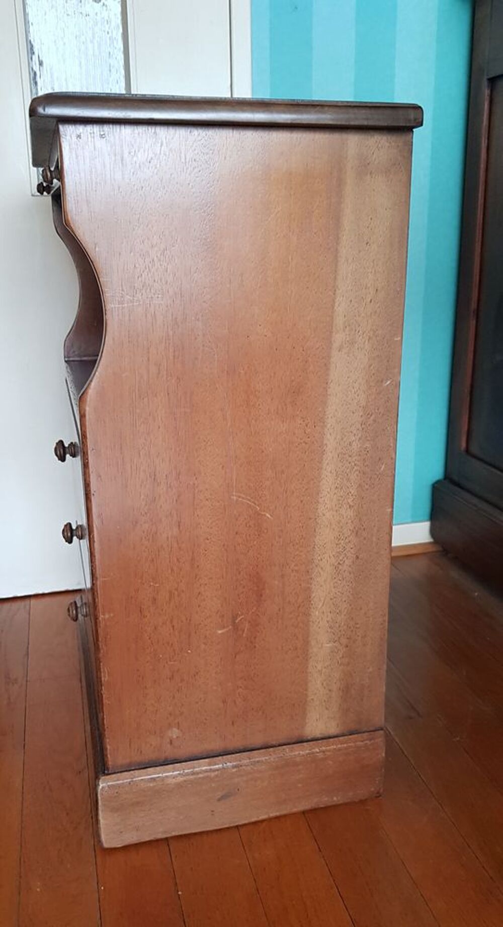 Meuble chiffonnier 3 tiroirs et 1 niche en bois style Louis Meubles