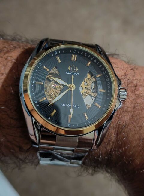 Montre automatique Gucamel squelette €  Neuve sous plastique 45 Courbevoie (92)