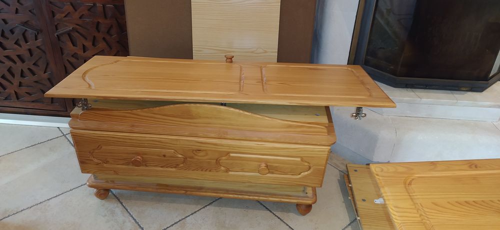armoire en pin Meubles