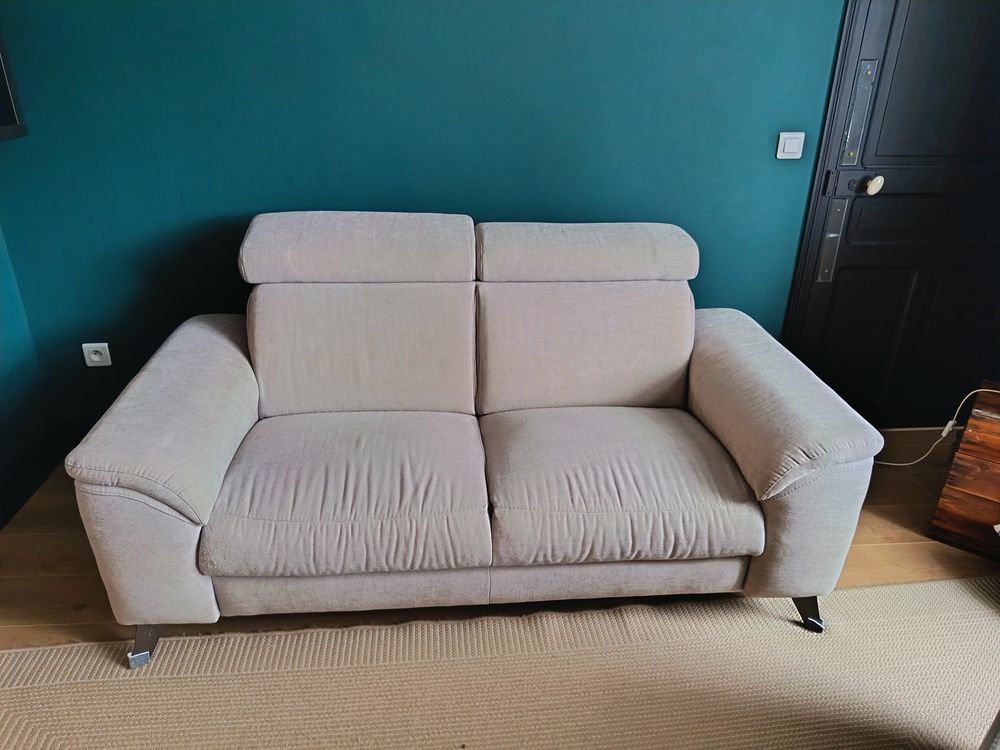 canap&eacute; 2 places + fauteuil et pouf assortis Meubles