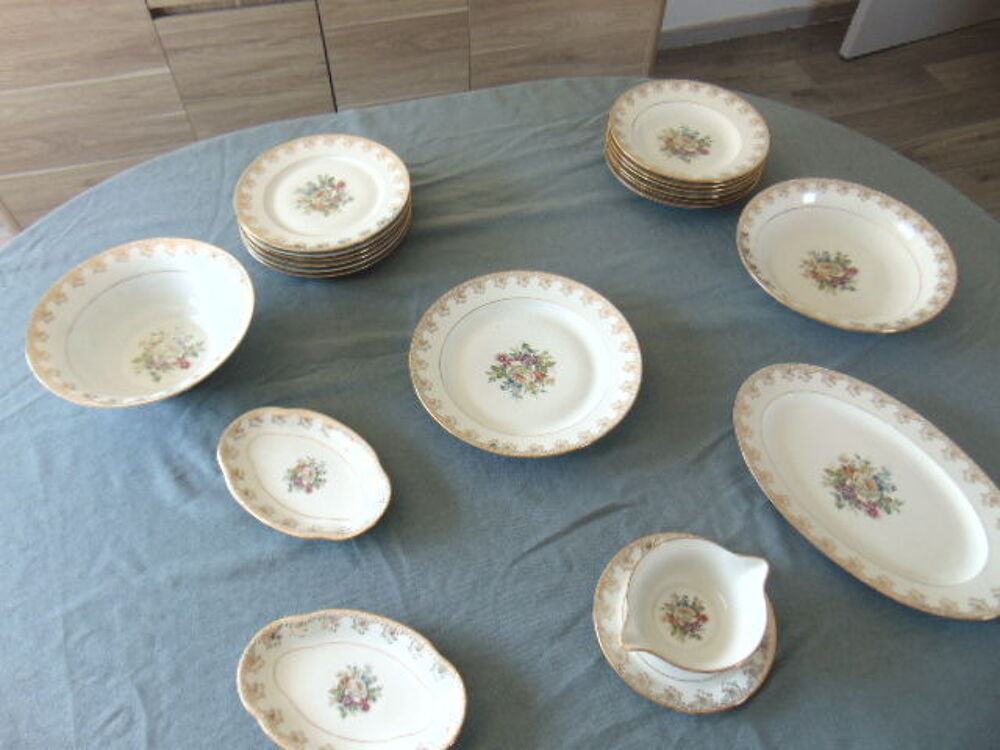 Service de table ? Porcelaine de Limoges ULLM France ? Cuisine