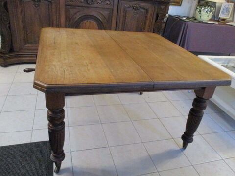 Table ou Bureau ch�ne antiquit� 180 Payrac (46)