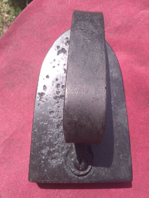 Ancien fer � repasser longueur 16 cm n�5 (26) 3 Avermes (03)