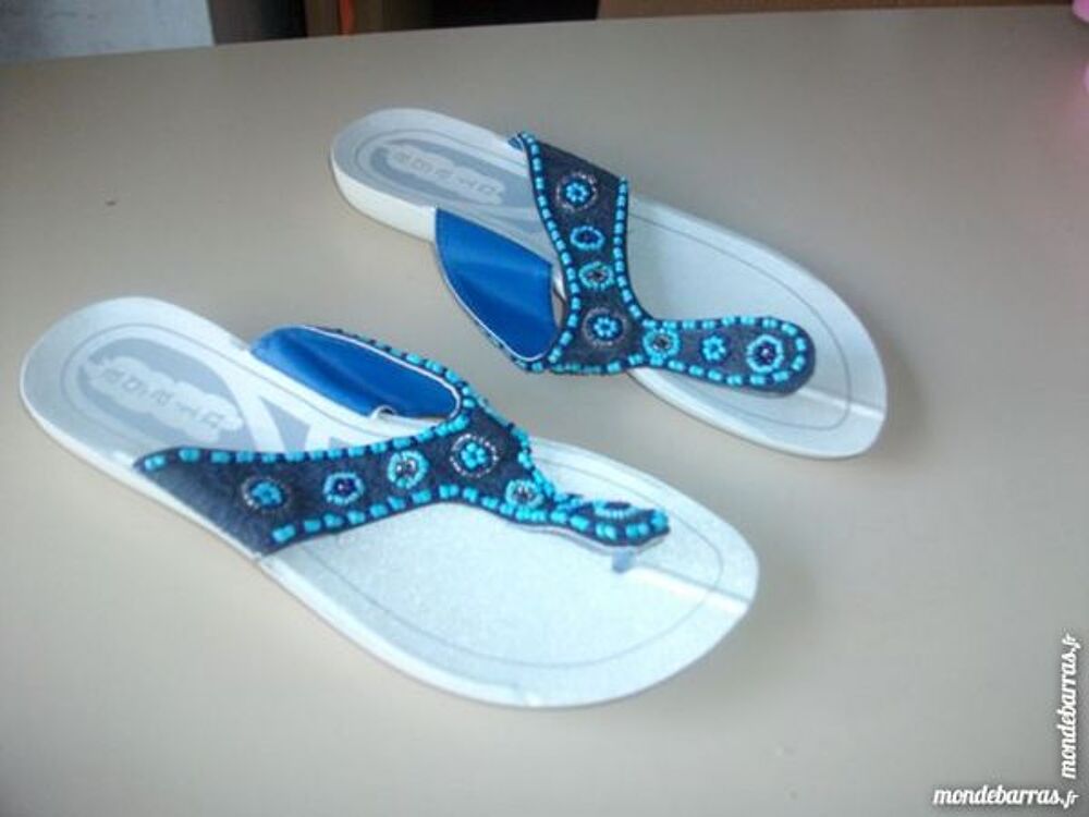 Entredoigts Bleu Perl&eacute;s pt 38 -neufs- &agrave; 4  Chaussures