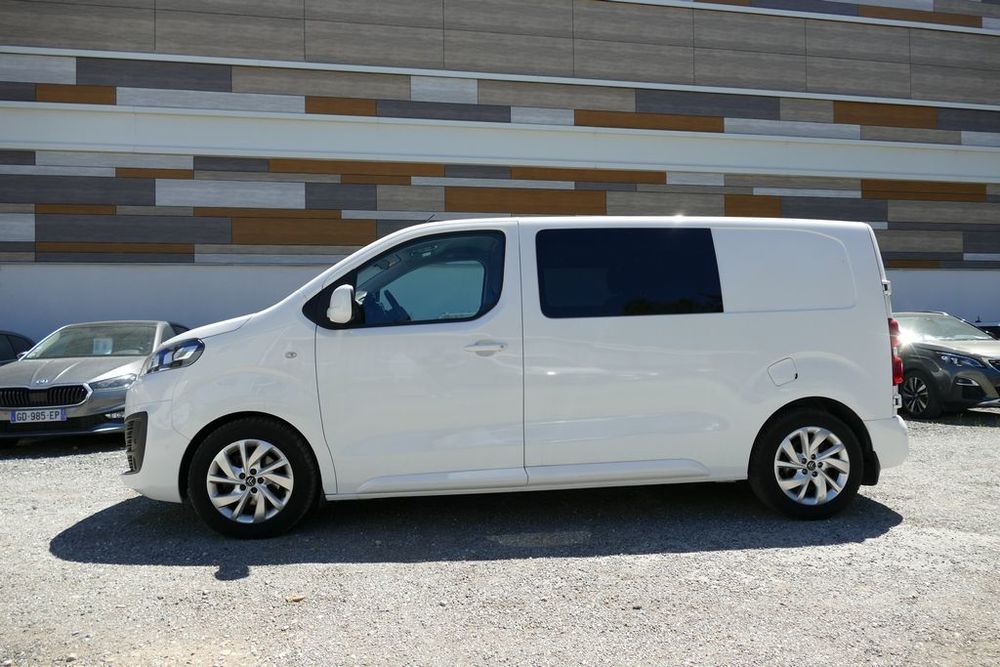 Jumpy JUMPY CAB APPROFONDIE M BLUEHDI 180 S&S EAT8 CLUB 2021 occasion 13600 La Ciotat
