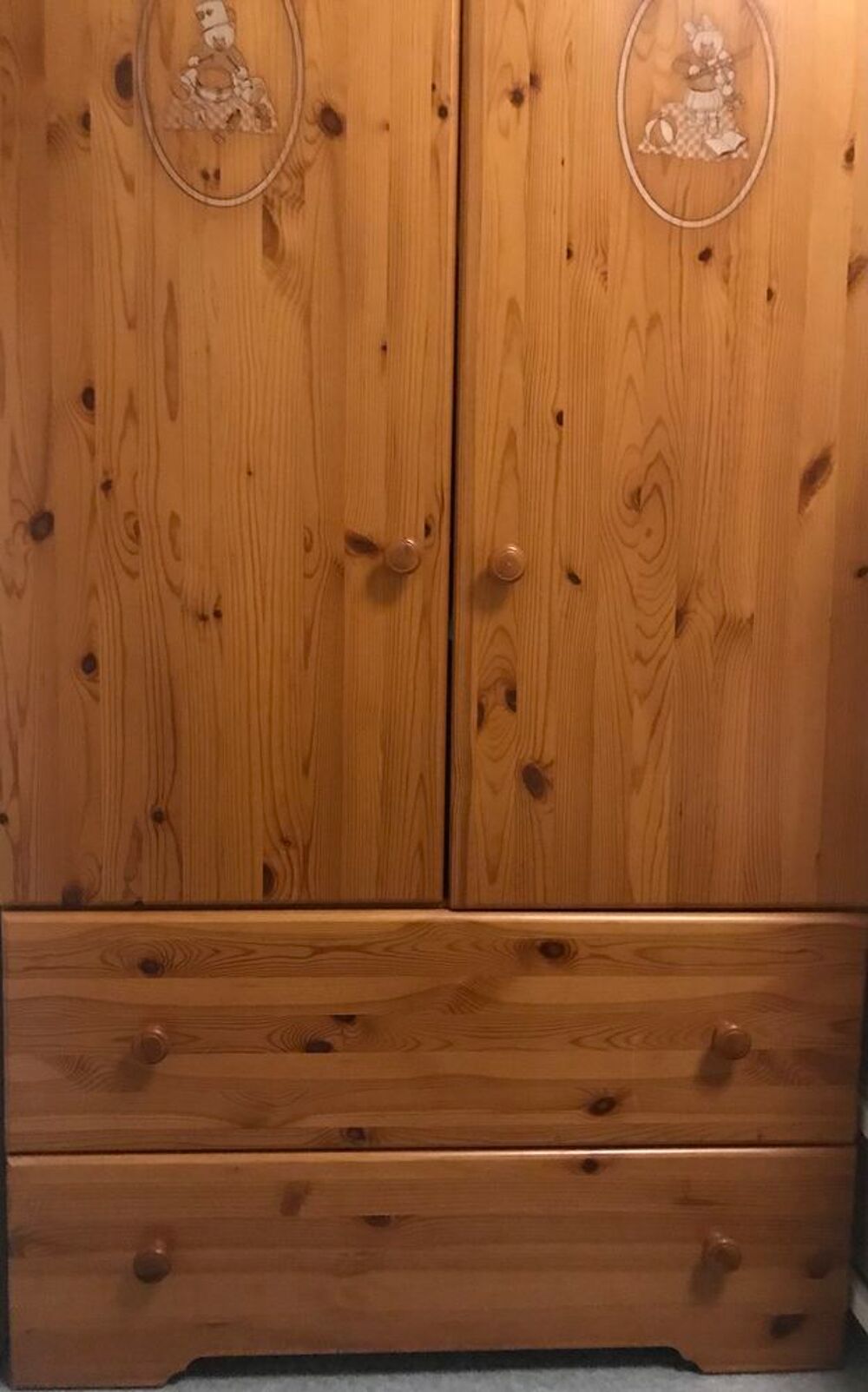 Chambre pin massif enfant marque autour de b&eacute;b&eacute; Meubles