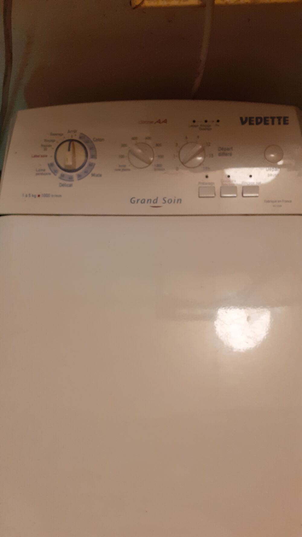 Lave linge ou machine a laver VEDETTE AA Electrom�nager