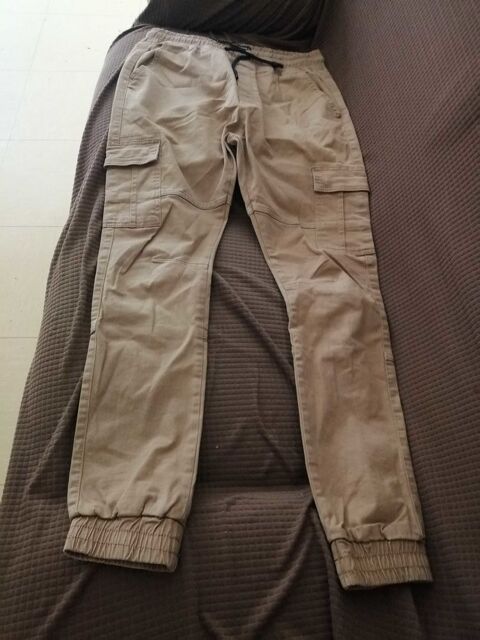 pantalon pour homme 4 Bagneux (92)