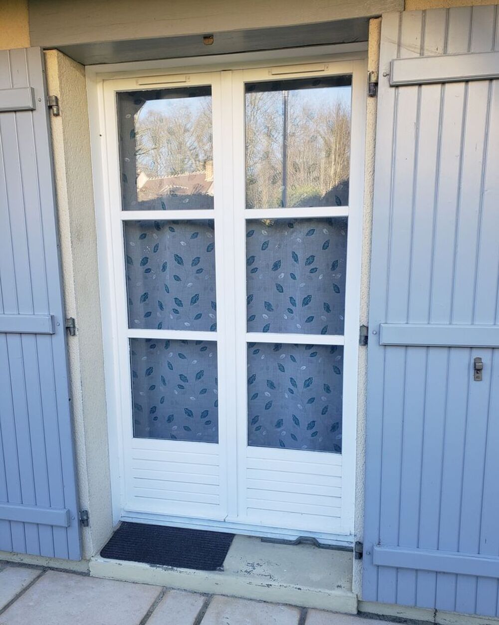 Lot de 3 Portes Fen&ecirc;tre en bois exotique (2 vantaux). 140 cm Bricolage