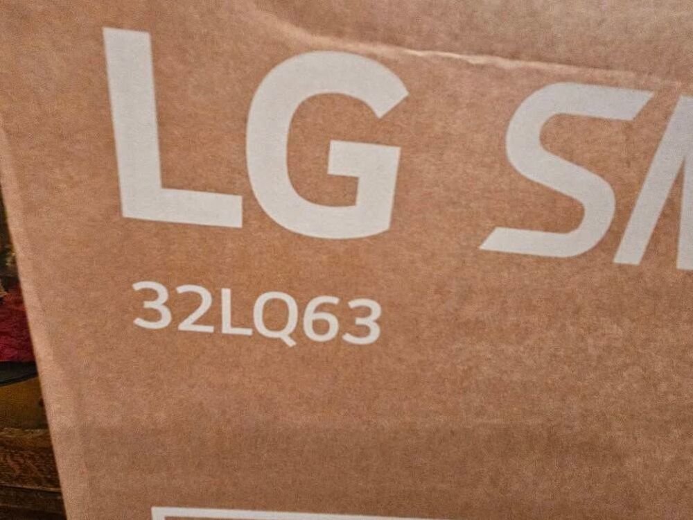 T&Eacute;L&Eacute;VISEUR LG 32LQ 63 80cm
100 € Photos/Video/TV