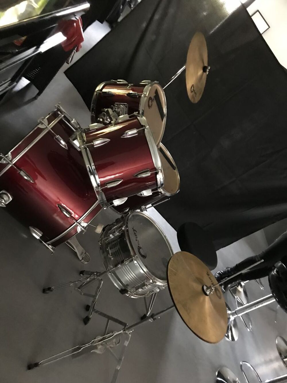 Battrie Century rouges Instruments de musique