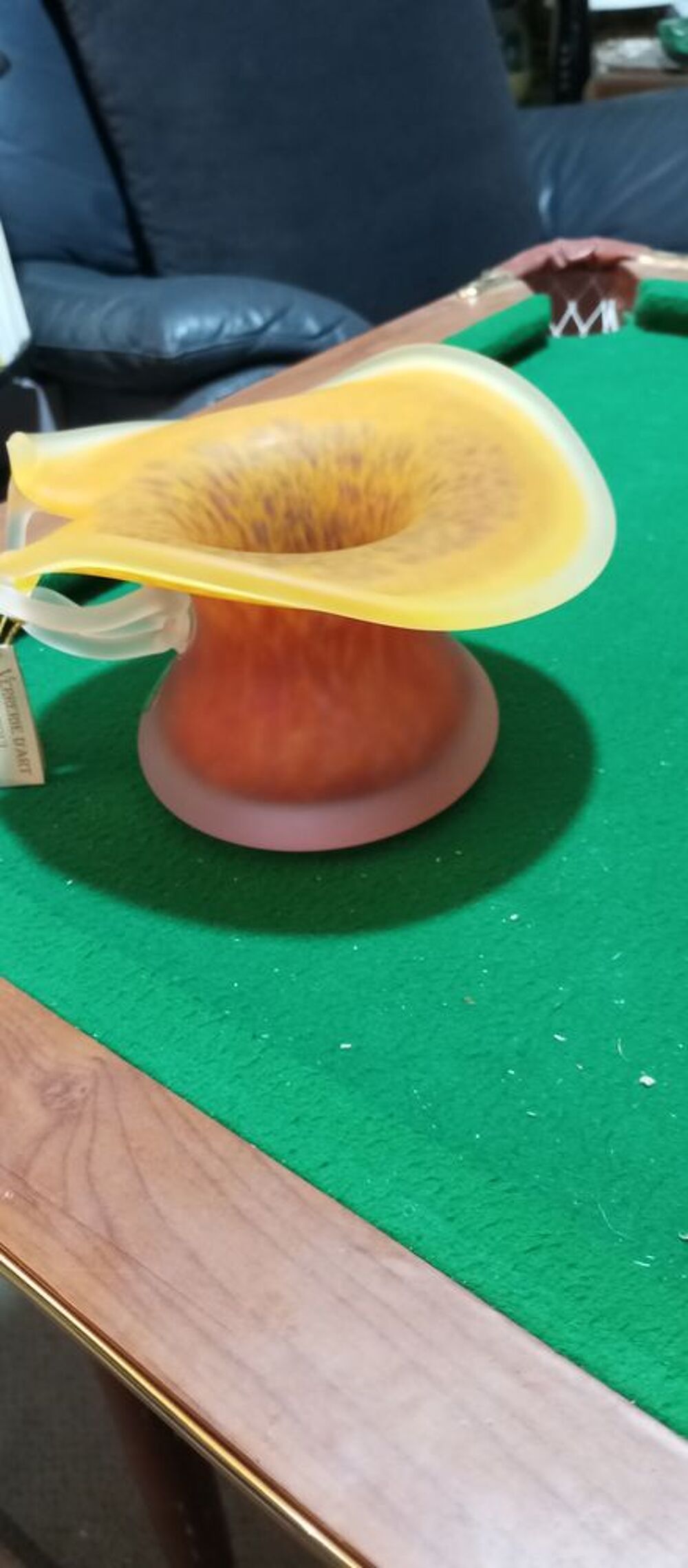 Superbe vase arum en p&acirc;te de verre sign&eacute; Décoration