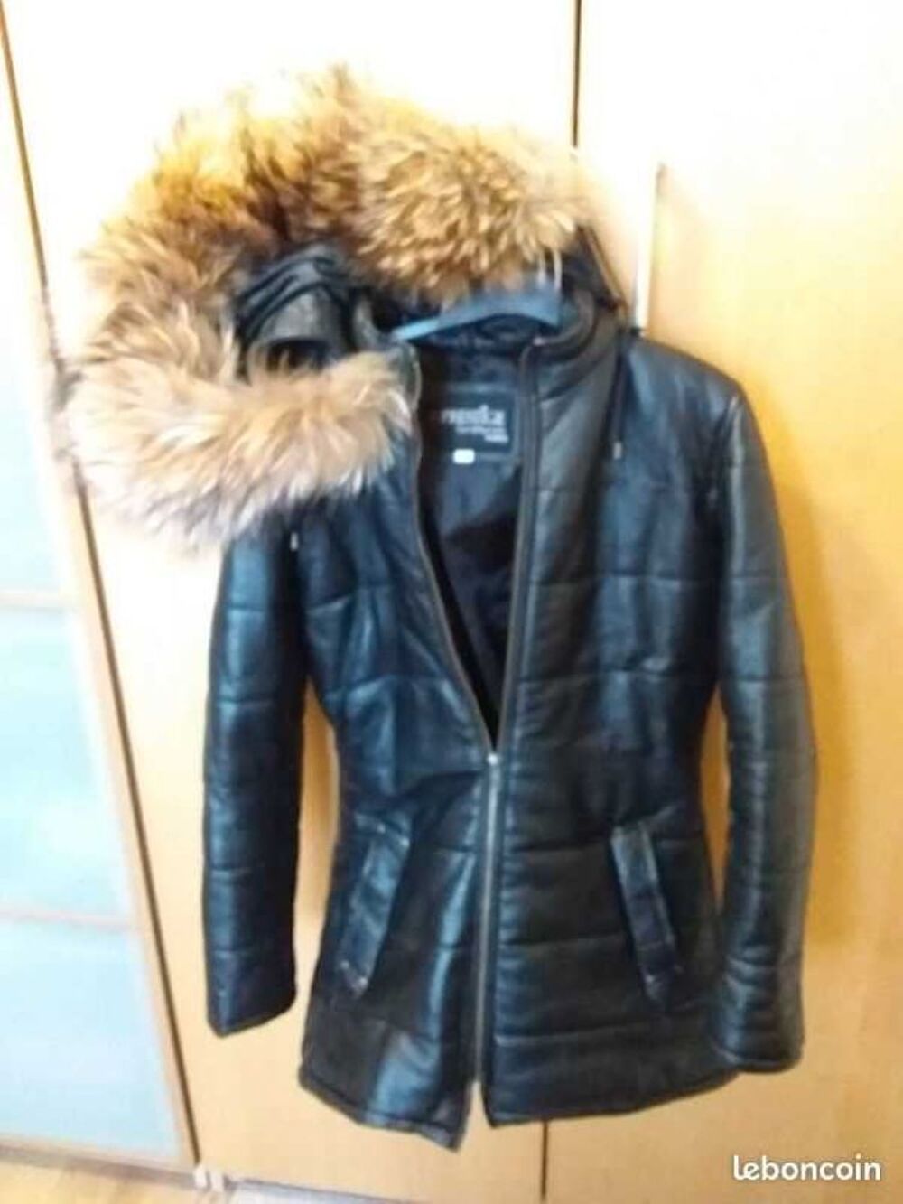 Veste T. 36 Cuir et fourrure Vêtements