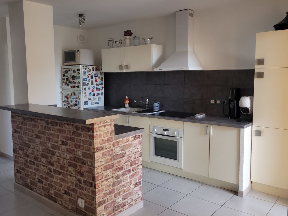 Vente Appartement T2 calme et lumineux de 49 m² avec loggia, cave La seyne-sur-mer