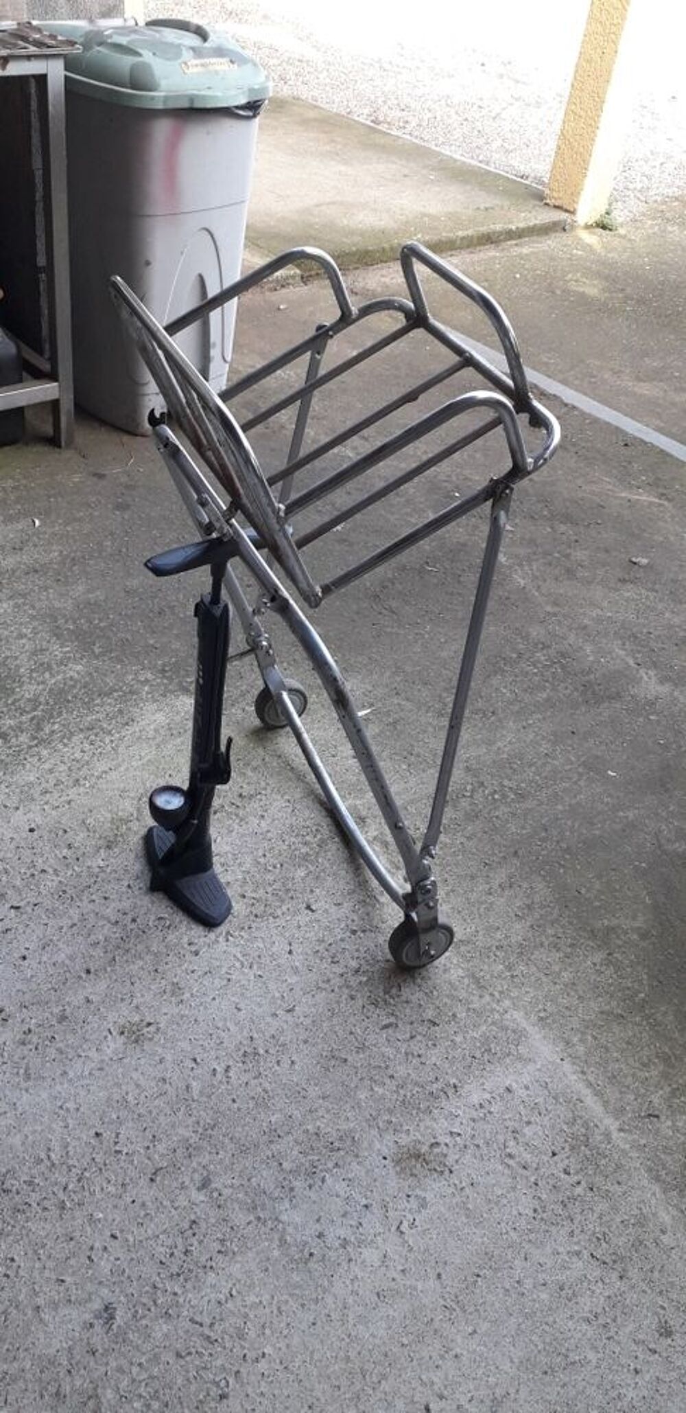 porte bagage velo la poste Vélos
