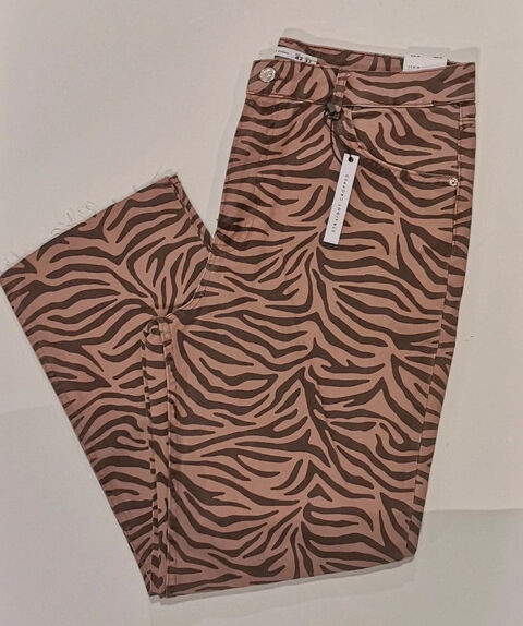 Jean femme fa�on corsaire Lefties taille 42 15 Paris 15 (75)