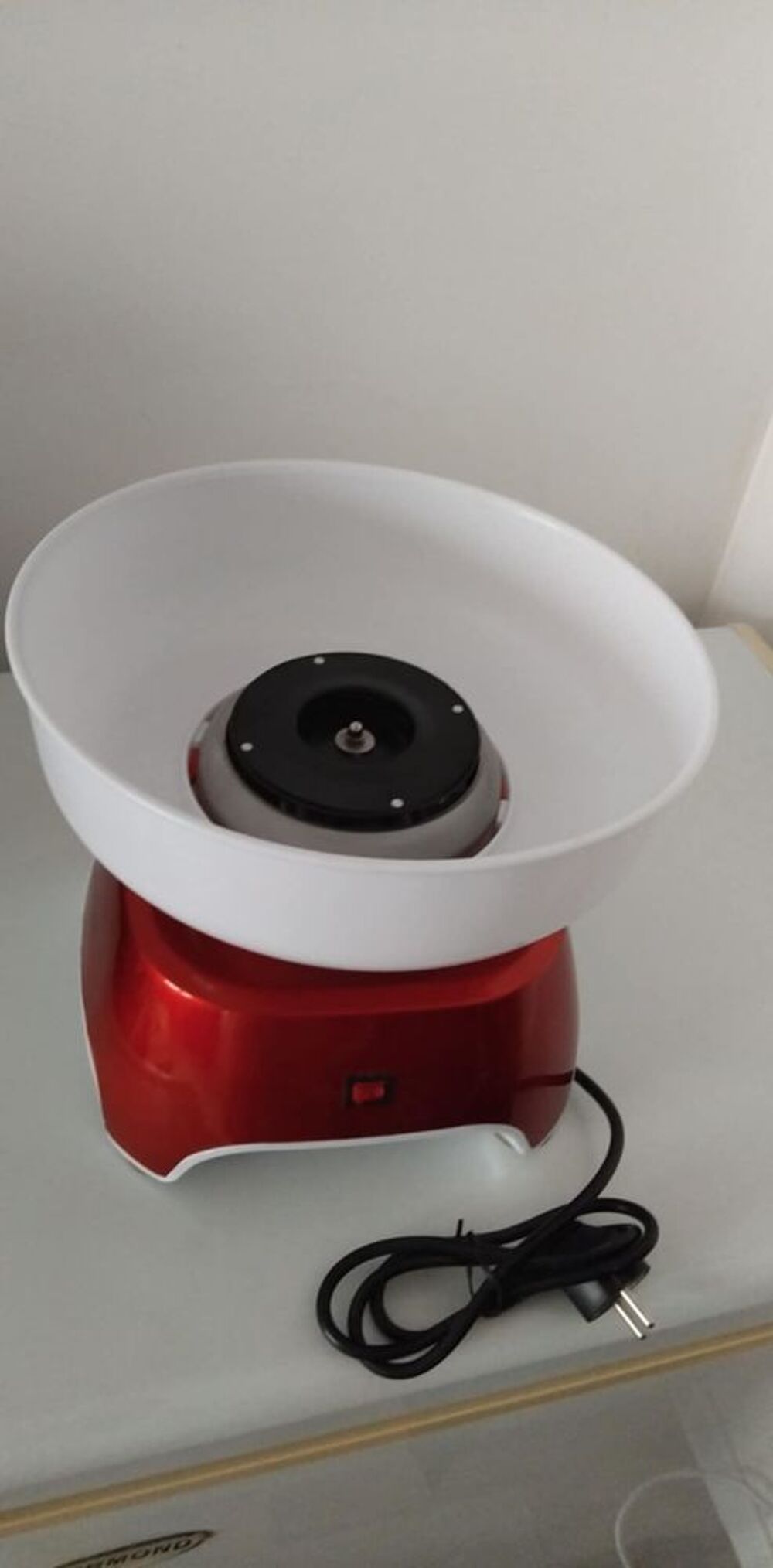 machine a barbe a papa tres bonne etat Electroménager