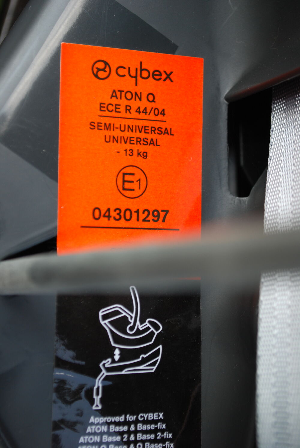 Si&egrave;ge Auto B&eacute;b&eacute; Aton Q Stardust Black en tr&egrave;s bon &eacute;tat Puriculture